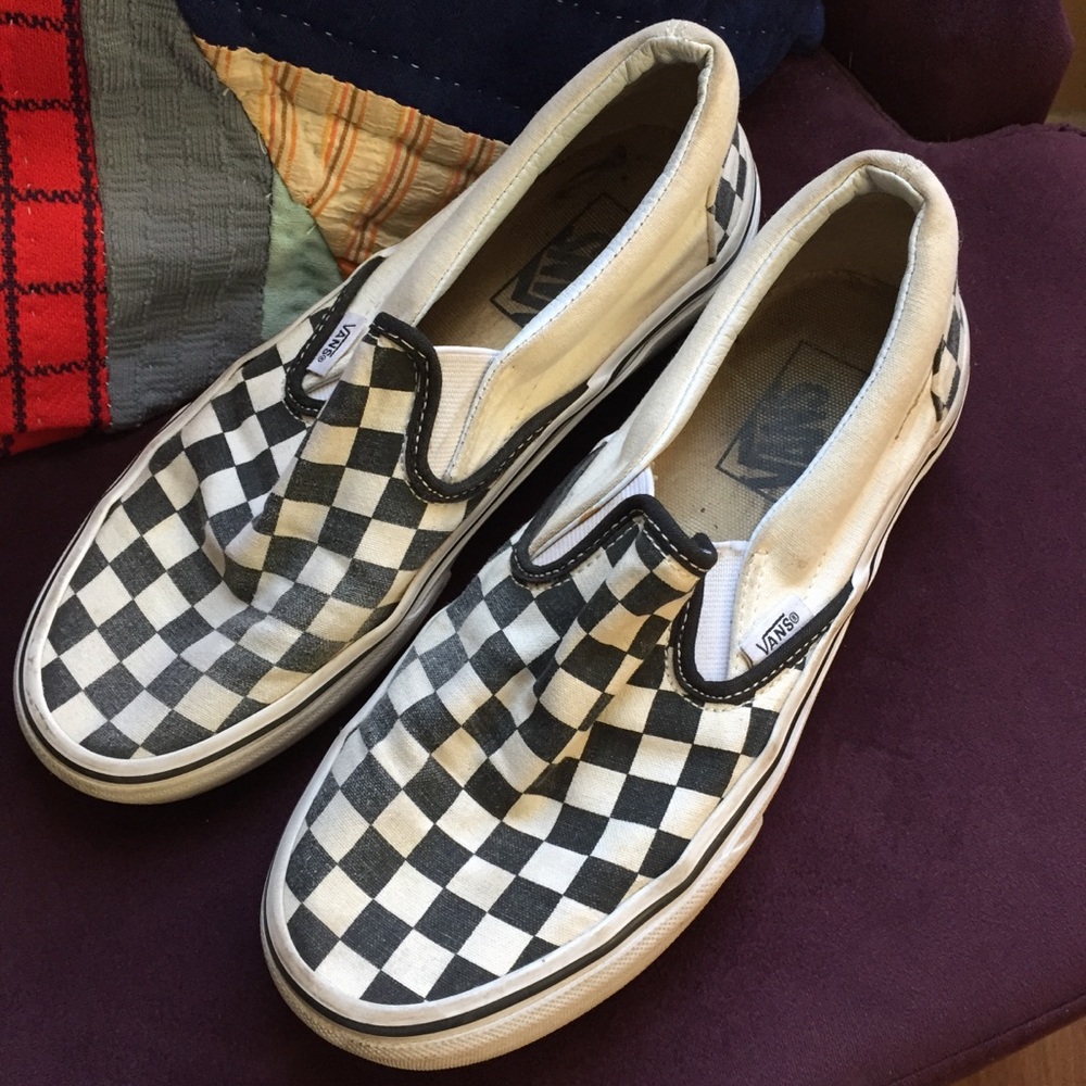 Classic checkered vans slip ons
